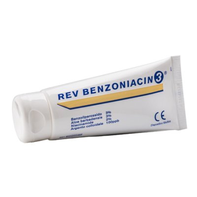 REV BENZONIACIN 3 CREMA 100ML REV BENZONIACIN 3 CREMA 100ML